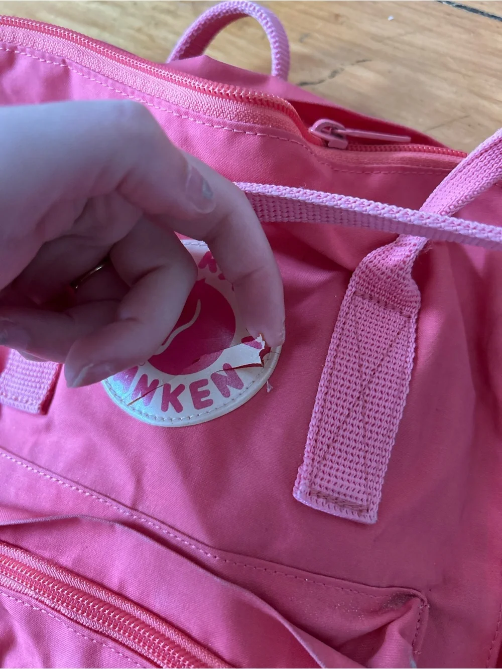 Fjallraven Kånken Pink Classic Backpack flaws